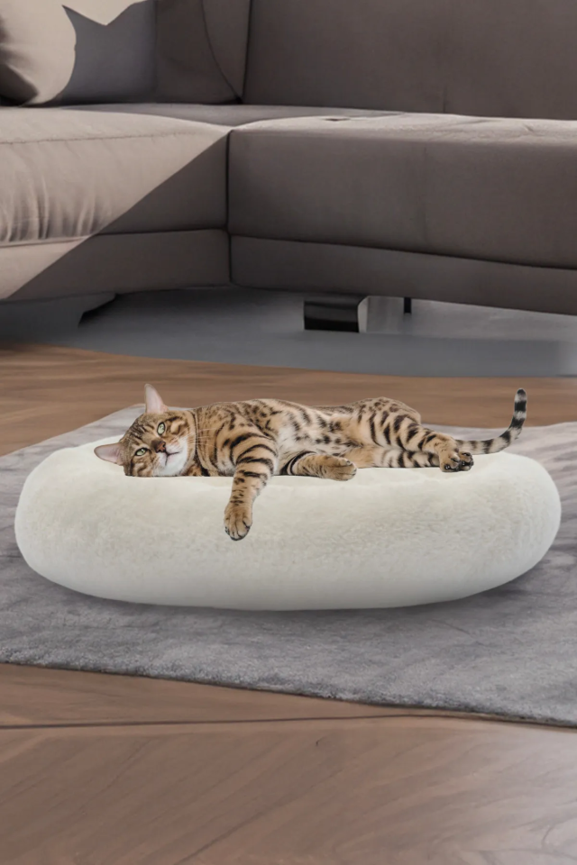 Pugalo Peluş Kedi ve Köpek Yatağı  Ekonomik Kedi ve Köpek Yatağı Beyaz